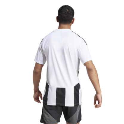 Camiseta Striped 24 adidas - Imagen 9